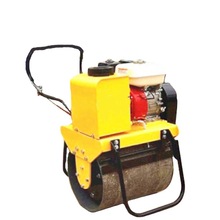 单钢轮压路机 450型汽油震动压草机 操作简单小型滚草坪机