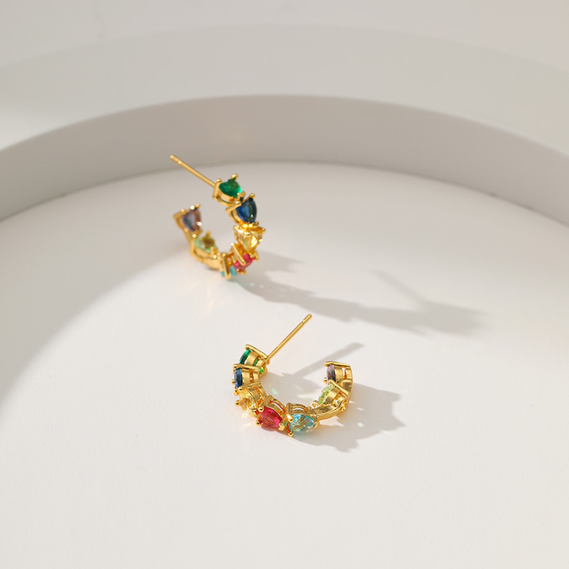 Retro C Shape Heart Shape Copper Inlay Zircon Ear Studs 1 Pair