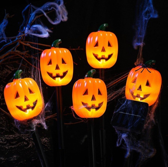 Luces de Halloween transfronterizas, escenas del festival de fantasmas, arreglos de atmósfera, luces de tierra, calabazas solares, fantasmas, luces de jardín al aire libre