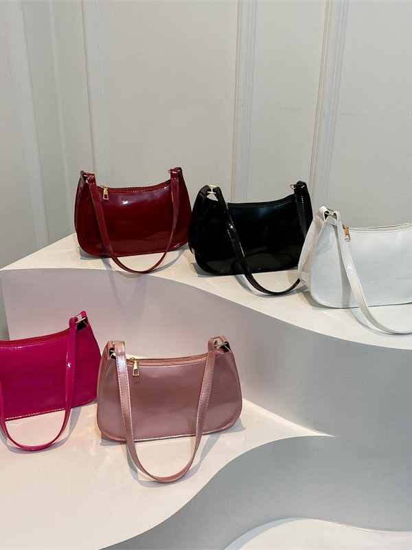 Elegant universal one-shoulder bag