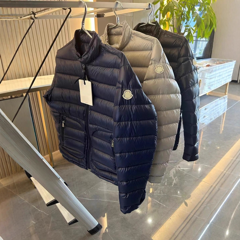 90% down Premium Version 2026 Autumn and Winter Lightweight Pocket Warm Ribbed down Jacket Unisex 90% down Premium Version 2026 Autumn and Winter Lightweight Pocket Warm Ribbed down Jacket Unisex