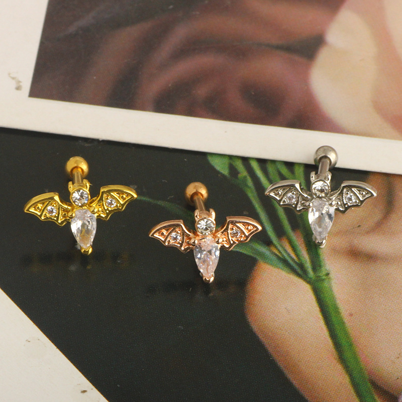 Labret piercing jewelry detail image