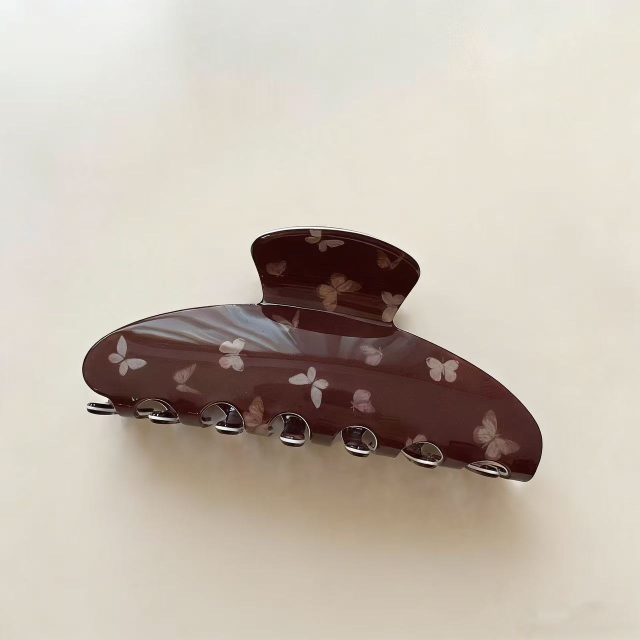 5146 premium shark clip - coffee butterfly half moon
