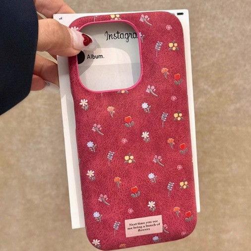 Maillard marrón pequeño floral iphone16promax bolsa de tambor patrón de piel Apple 15pro/14 funda para teléfono móvil aplicable 13