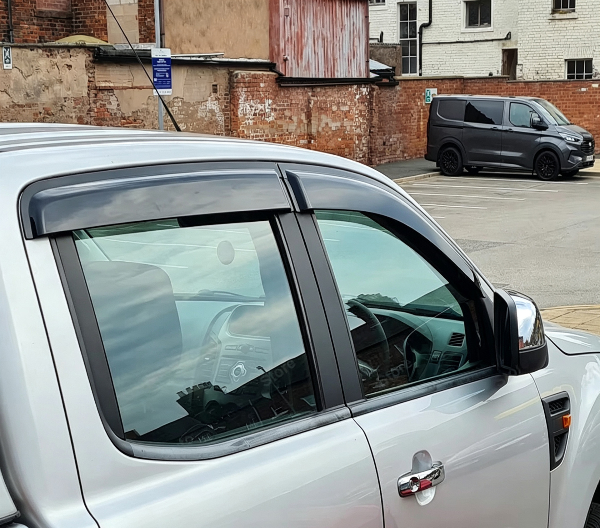Suitable for Ford RANGER T6 T7 T8 2012-2021, rain visors for car windows, pickup truck modification, rain protection