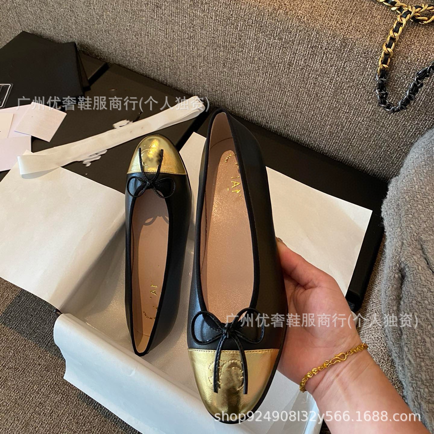 15592060cc68a8a47e8d99651d00f2