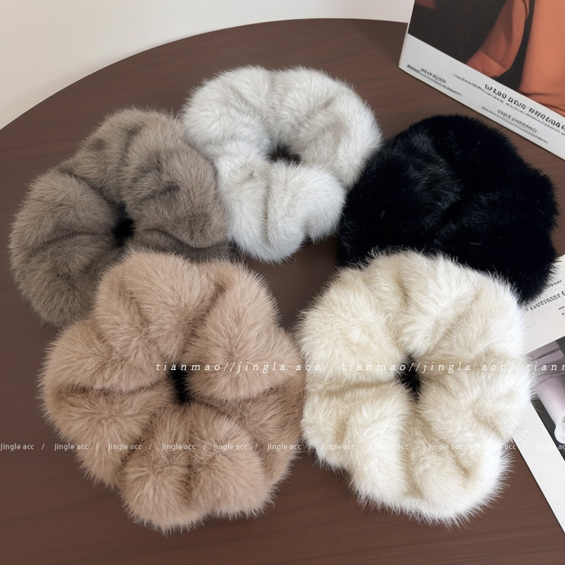 Autumn and Winter Plush Scrunchie for Women, Korean Style High-End Hair Tie, High Ponytail Hair Rope, High-End Rubber Band Hair Flower Leather Set
