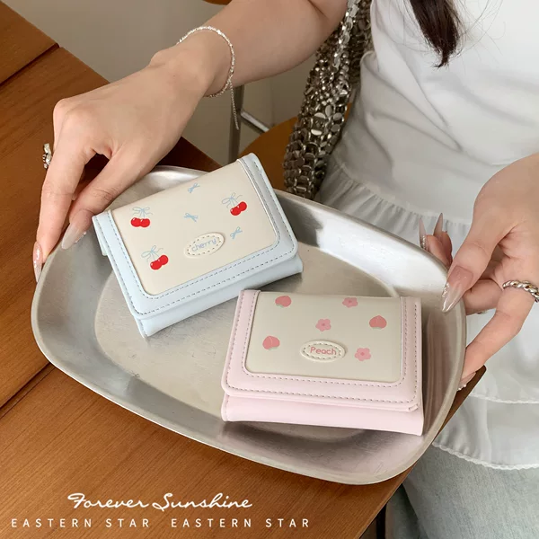 Cherry fruit small wallet ~ Korean style new model 70% off women's wallet, large capacity, in stock, hot sale on Xiaohongshu