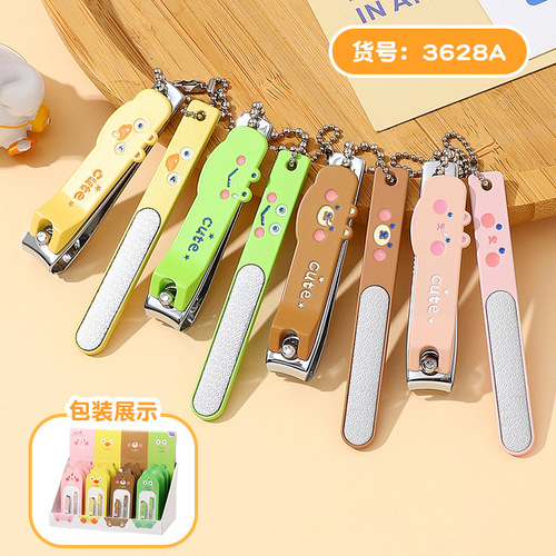 Creative and Cute Cartoon Nail Trimmer and Ear Scoop Set for Kids, Portable Nail Nipper and Nail Clipper