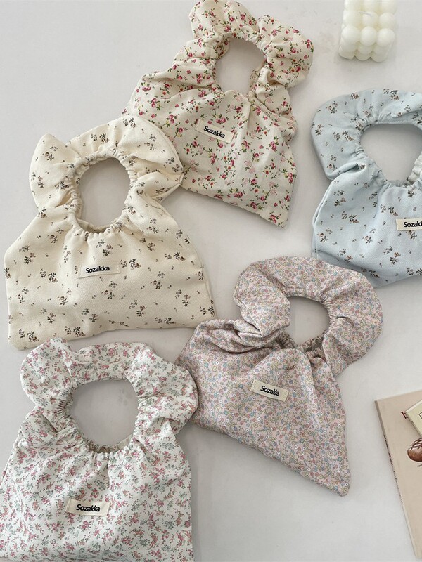 54172 New Korean Ins Thin Cloth Bag Handbag Women's Floral Canvas Bag 2025 Hand Wrist Bag 54172 New Korean Ins Thin Cloth Bag Handbag Women's Floral Canvas Bag 2025 Hand Wrist Bag