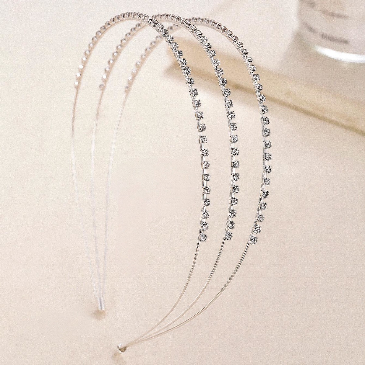 Diadema europea y americana moda transfronteriza accesorios para el cabello ins Internet celebridad Diamante de tres capas rhinestone diadema ins accesorios para el cabello al por mayor