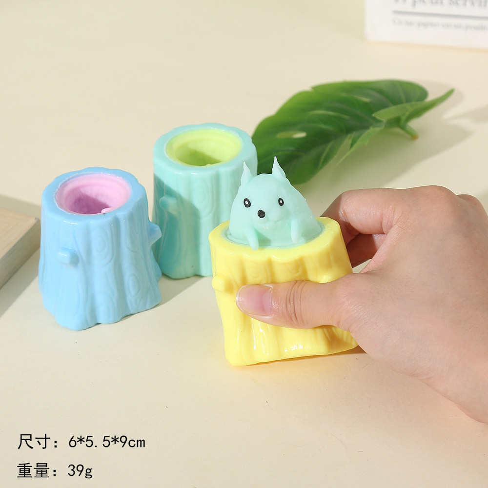 Hamster squeeze cup