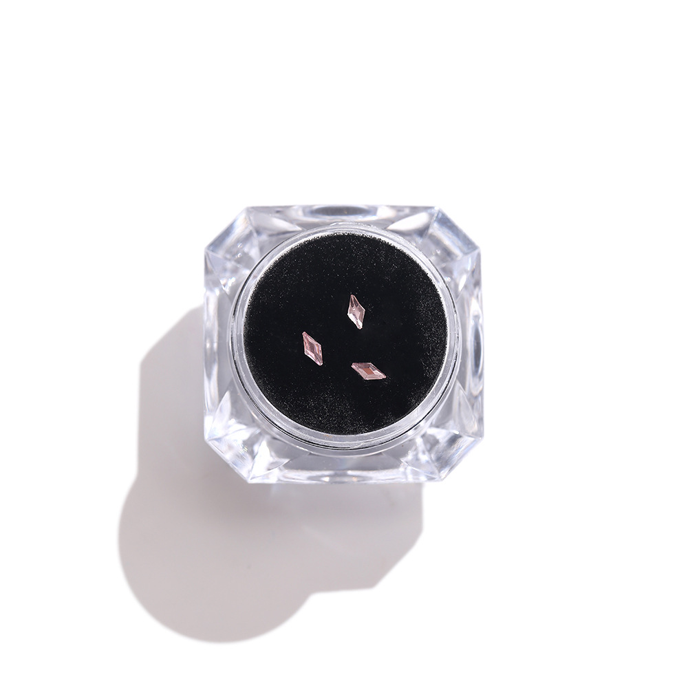 Exclusive Export Product: Champagne-colored Diamonds, Personalized S-shaped Sailboat Jewelry, Dental Diamond_voghion.com