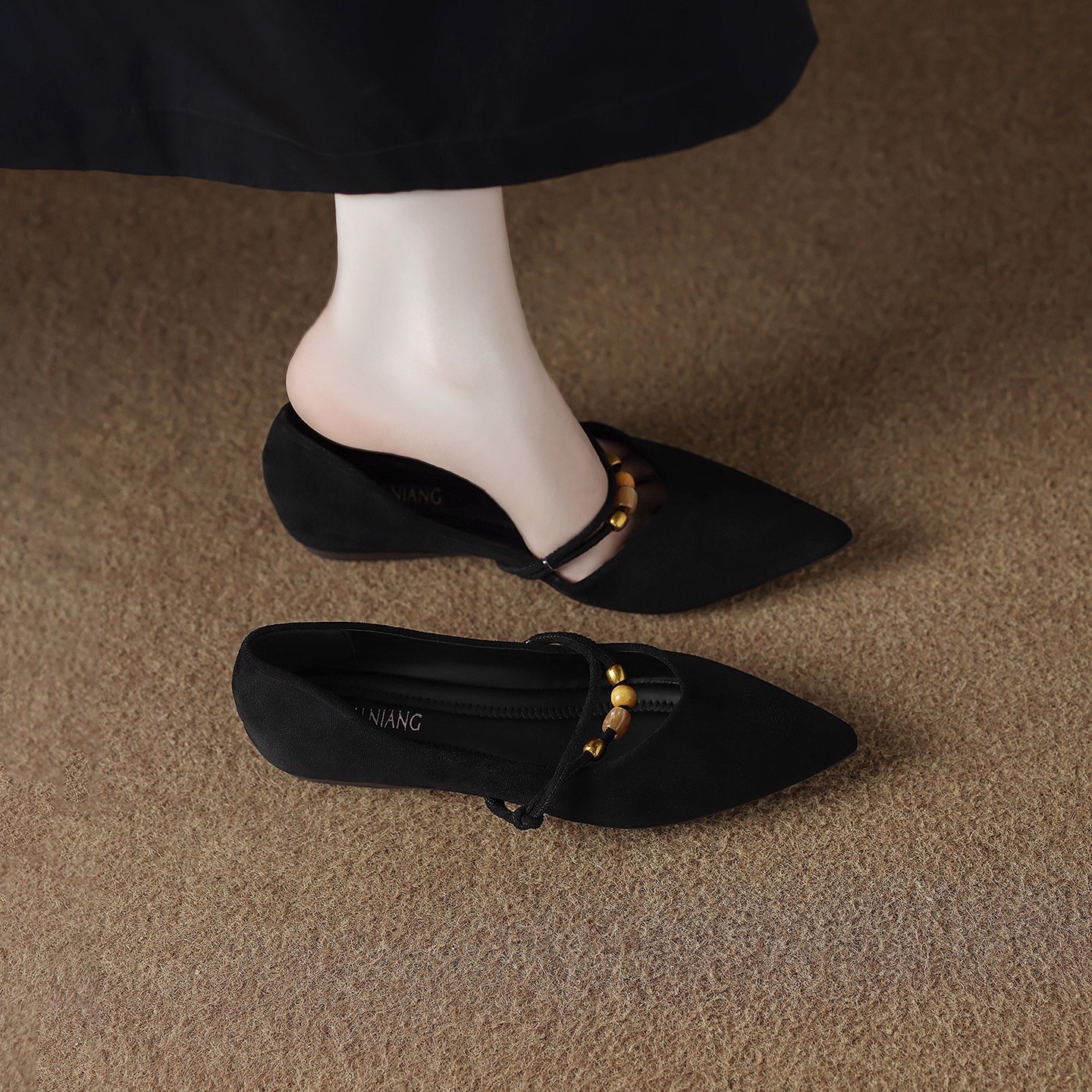 Beautiful Pointed Toe Soft Sole Non-Tiring Small Flats for Women 2025 Autum New French Flats Shoes