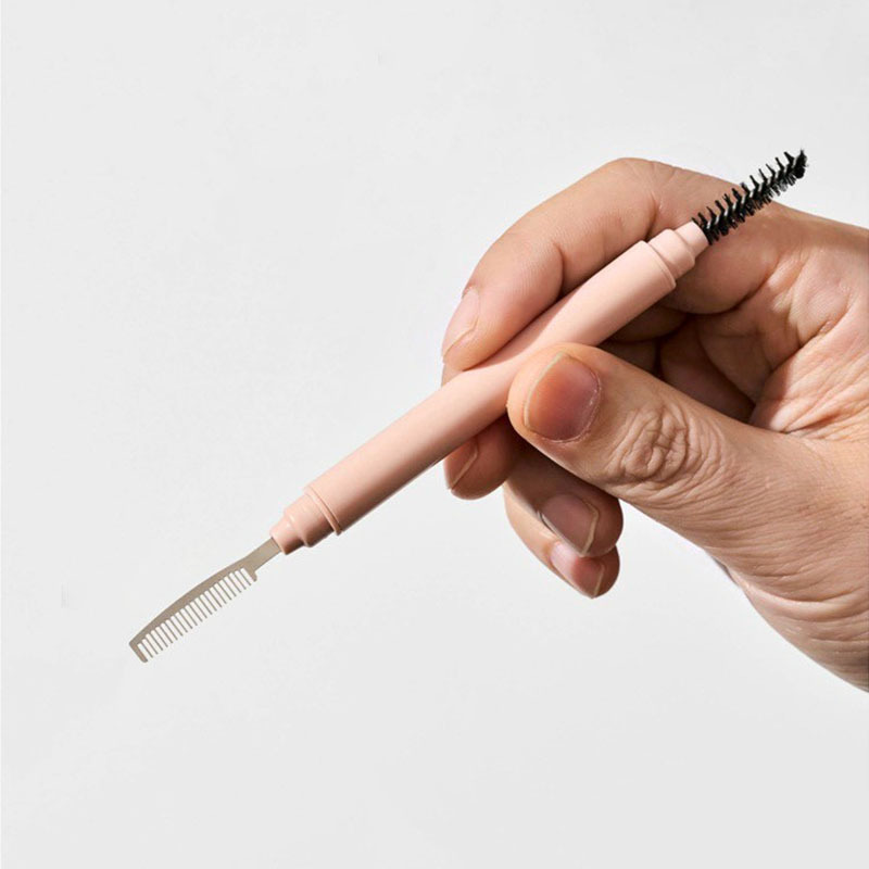 New gift product: Two-in-one makeup brush with protective cover, double-headed steel needle eyebrow comb and eyelash brush, clearly distinguishing wild eyebrows Item Picture