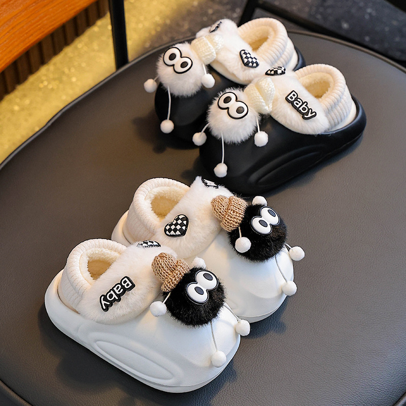 Zapatillas de algodón para niños de invierno para niños y niñas calientes de veludo EVA impermeable desmontable de algodón para padres e hijos bolsas de bebés zapatos de talón de algodón