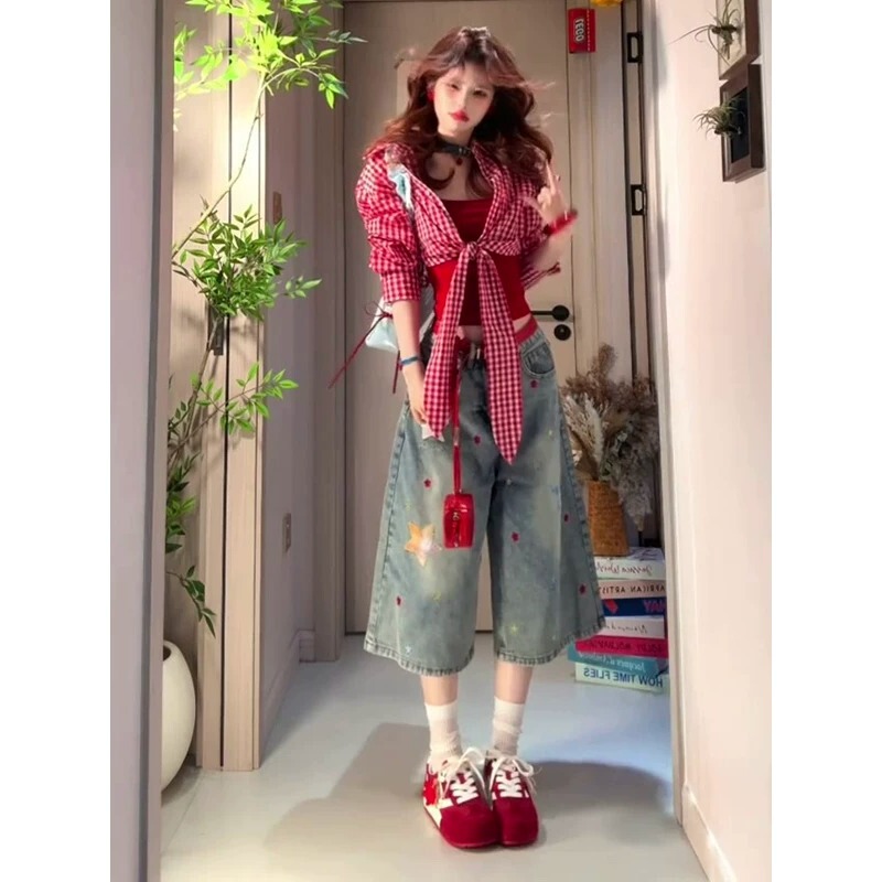 Dopamine Star Patchwork Cropped Jeans for Women, Summer Loose Straight Wide-Leg Shorts for Petite Figures Dopamine Star Patchwork Cropped Jeans for Women, Summer Loose Straight Wide-Leg Shorts for Petite Figures