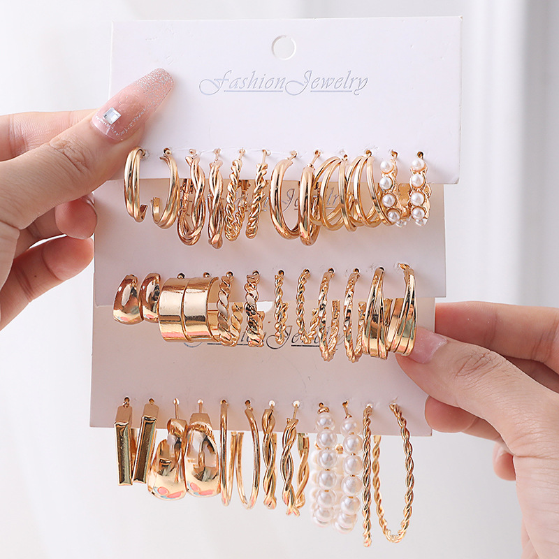 fashionable golden metal earrings
