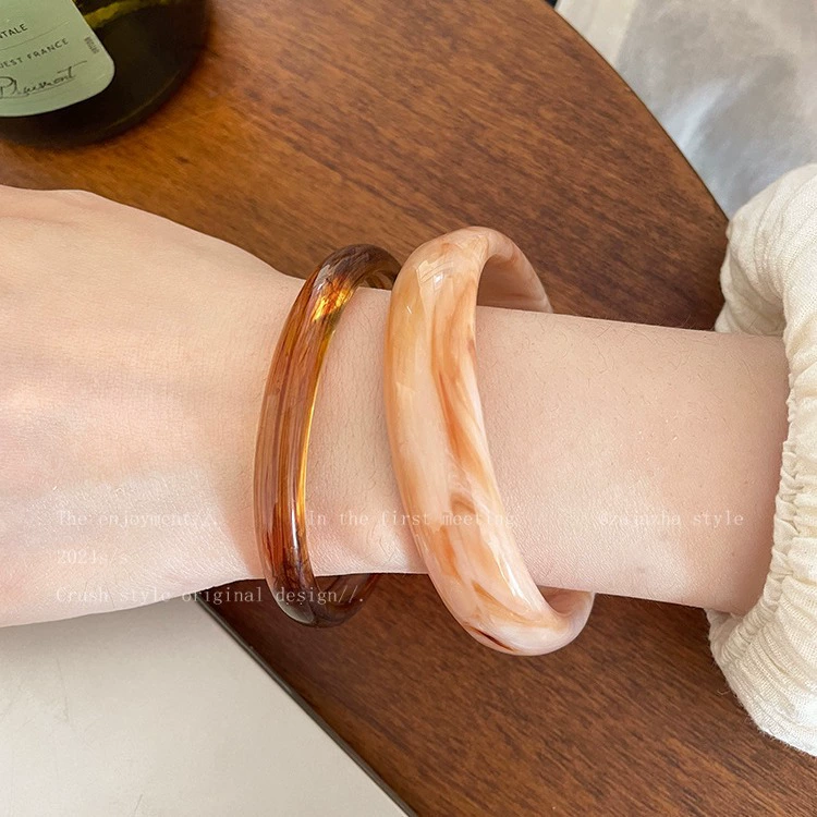 П bracelet?