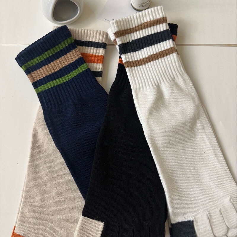Five-finger socks men's mid-tube deodorant sweat-absorbent cotton socks breathable spring and summer four seasons autumn and winter socks women's socks Five-finger socks men's mid-tube deodorant sweat-absorbent cotton socks breathable spring and summer four seasons autumn and winter socks women's socks