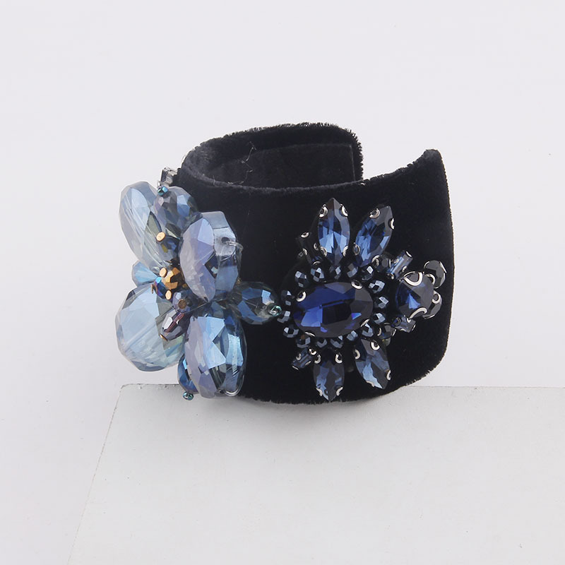 Baroque flannel diamond gemstone crystal flower bracelet