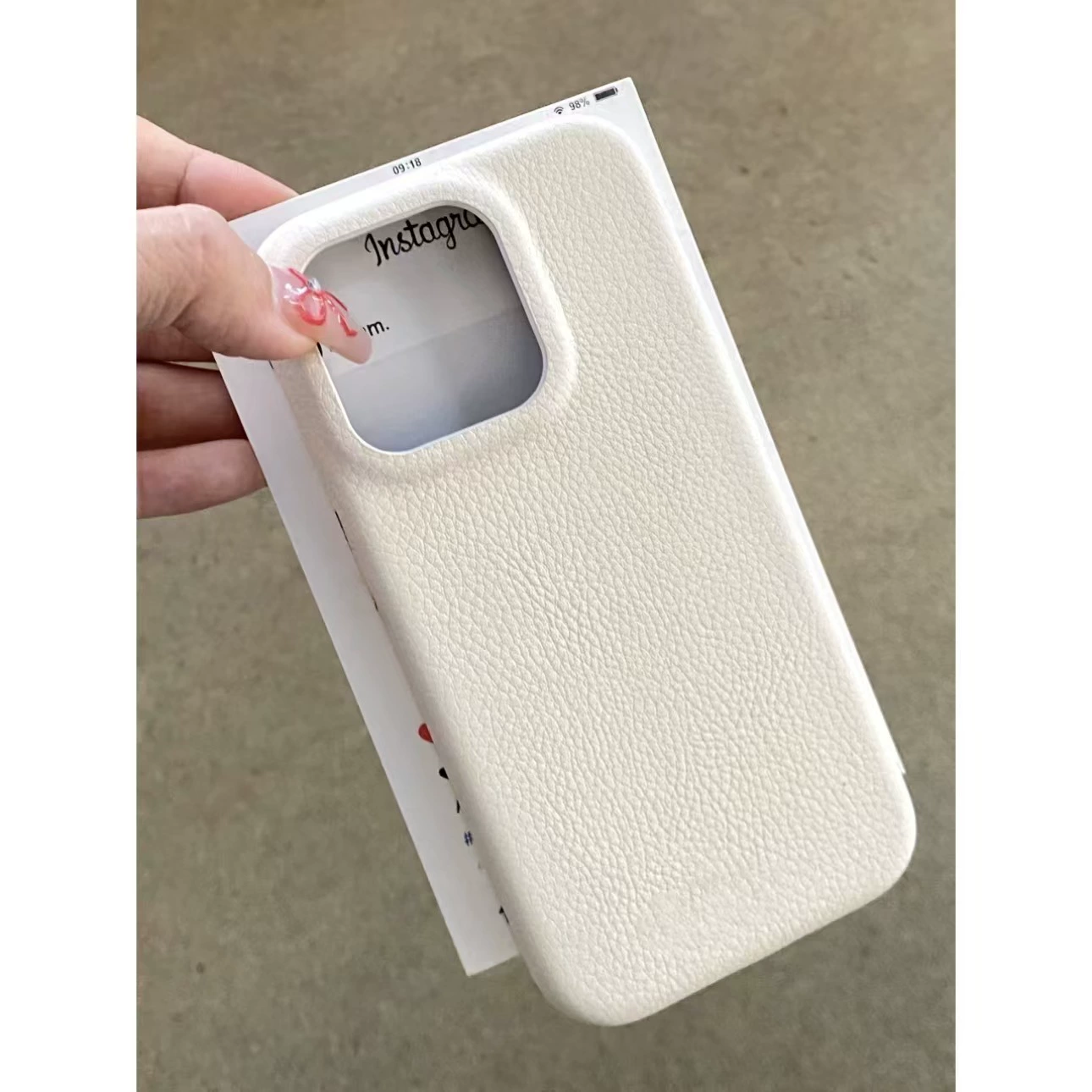 Чехол для телефона (Apple) 16 Pro/16 Pro Max — ТПУ с кожезаменителем, защита от падений