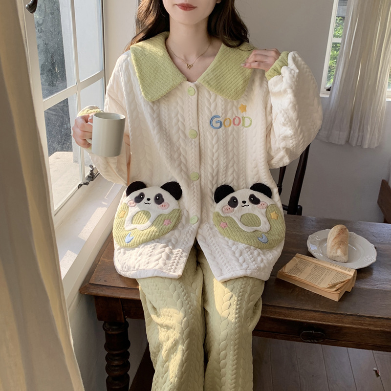 かわいいクレヨンしんちゃん空気綿のパジャマ