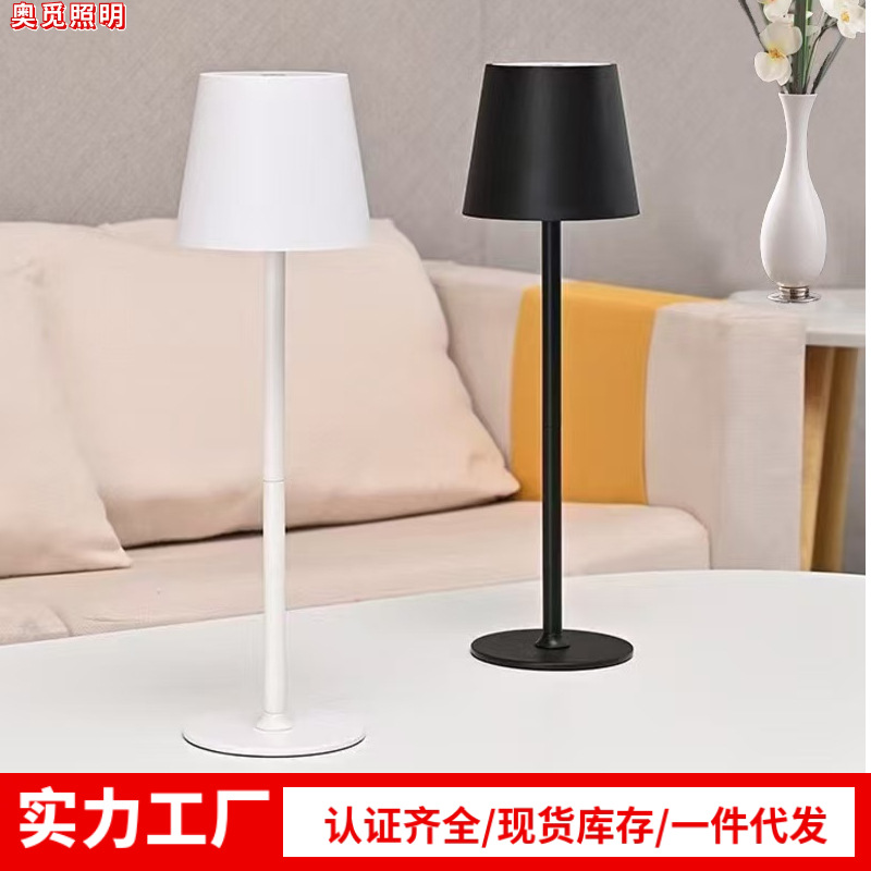 Luz de escritorio transfronteriza Amazon decoración de mesa recargable lámpara de escritorio de hierro forjado lámpara de escritorio de cama luces de noche de alto nivel