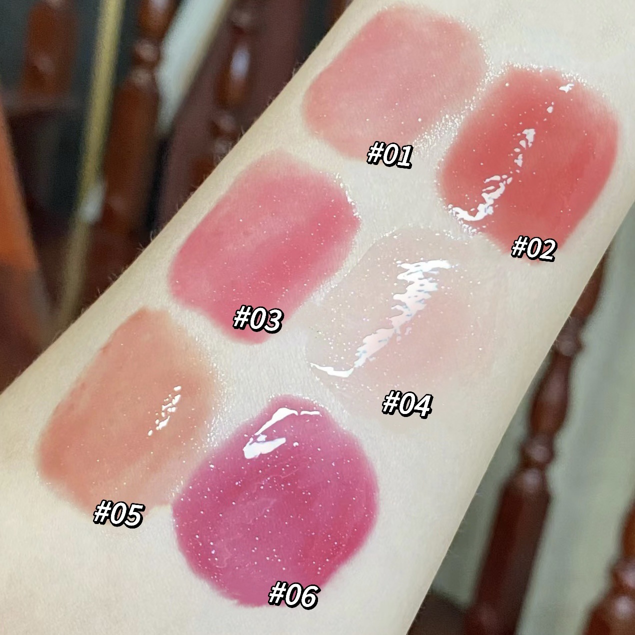 Gege oso jardín polvo conejo sólido brillo de labios hidratante tipo prensa amor lápiz labial brillo maquillaje transfronterizo image 6