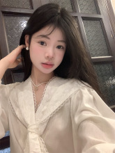 爆款设计感法式衬衫女春季2025新款休闲宽松显瘦防晒蕾丝花边上衣