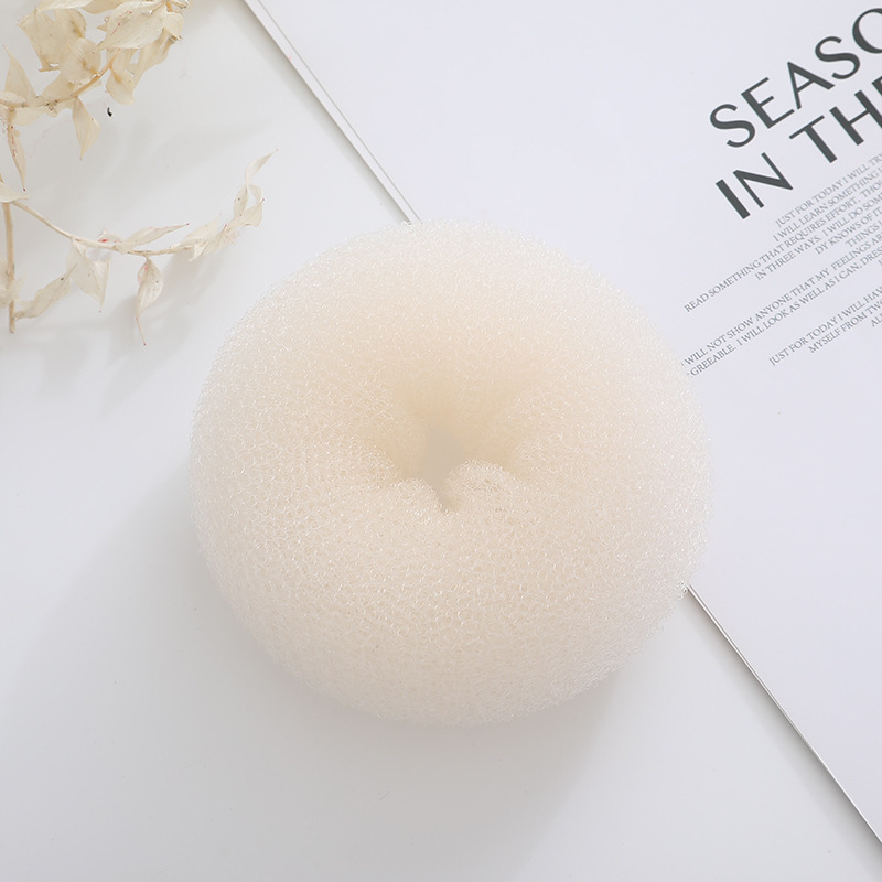 Fabricantes de bolos de cabeza de punto para el cabello atado adornamiento de cabello trenzado artefacto de donut anillo de cabello brote de flores herramientas de cabello