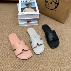 夏の新作、第一層牛革リラックススリッパ、本革アウターサンダル、女性用フラットレイジースタイルスリッパ