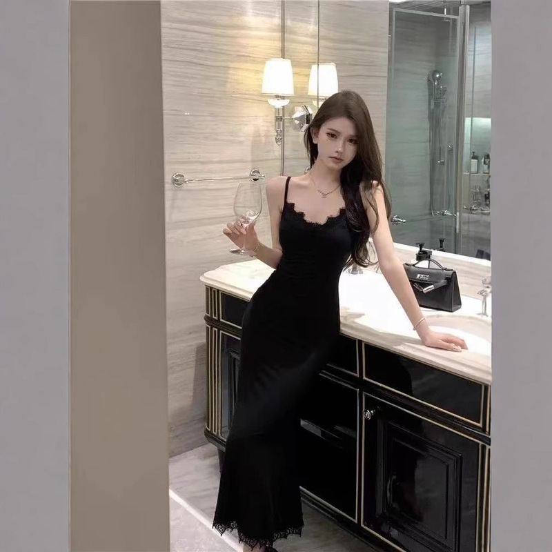 High-end super-nice-looking little black dress French-style elegant socialite royal sister lace strap dress slim-fit hip dress High-end super-nice-looking little black dress French-style elegant socialite royal sister lace strap dress slim-fit hip dress