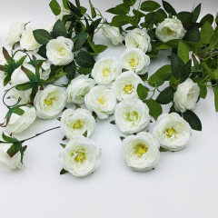 高いツバキの花の頭のシミュレーションの花の造花のツバキの花の装飾の頭の花のシミュレーションの花の布の花の手作りの茶花の花の頭
