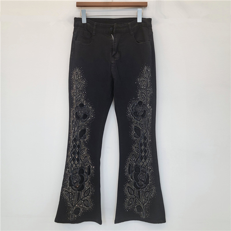 Europa y los Estados Unidos de la nueva moda de la industria pesada calentada agujero bordado jeans feminino delgado pantalones de micro-laceramiento universal