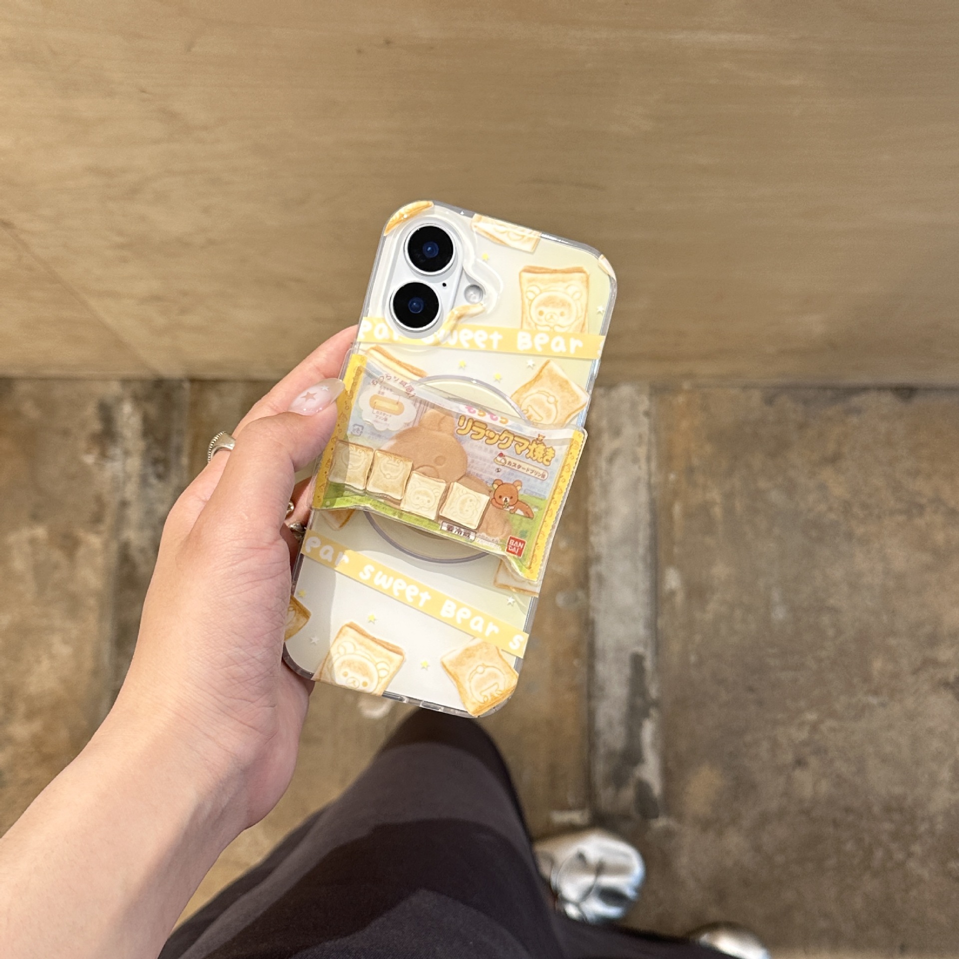 Divertido oso brindis para Apple 16ProMax funda para teléfono móvil 15Pro magnético 14/13 Nuevo 15PM dibujos animados 16