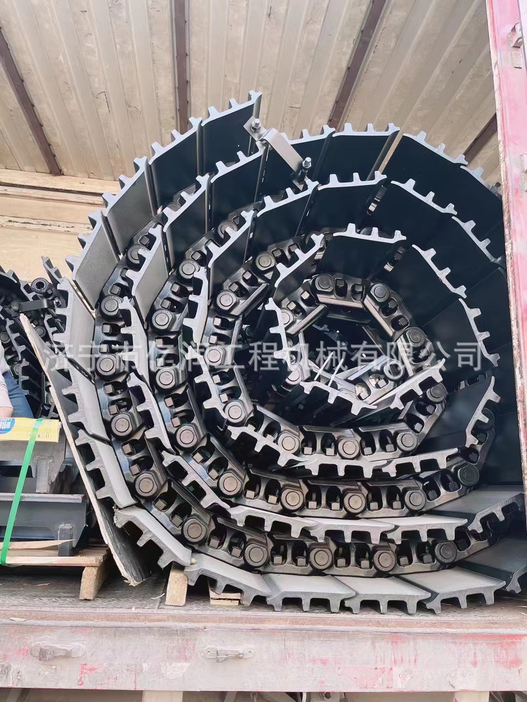 玉柴挖掘机YC85 135链条 履带板 支重轮 引导轮 驱动齿 拖链轮