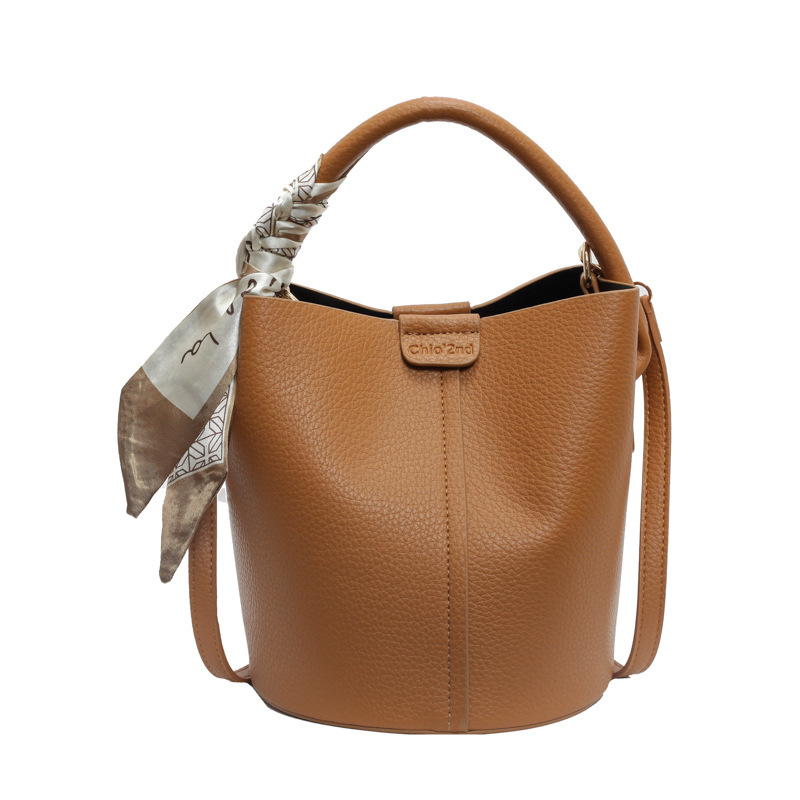Borsa a secchiello donna elegante a spalla e a tracolla_voghion.com