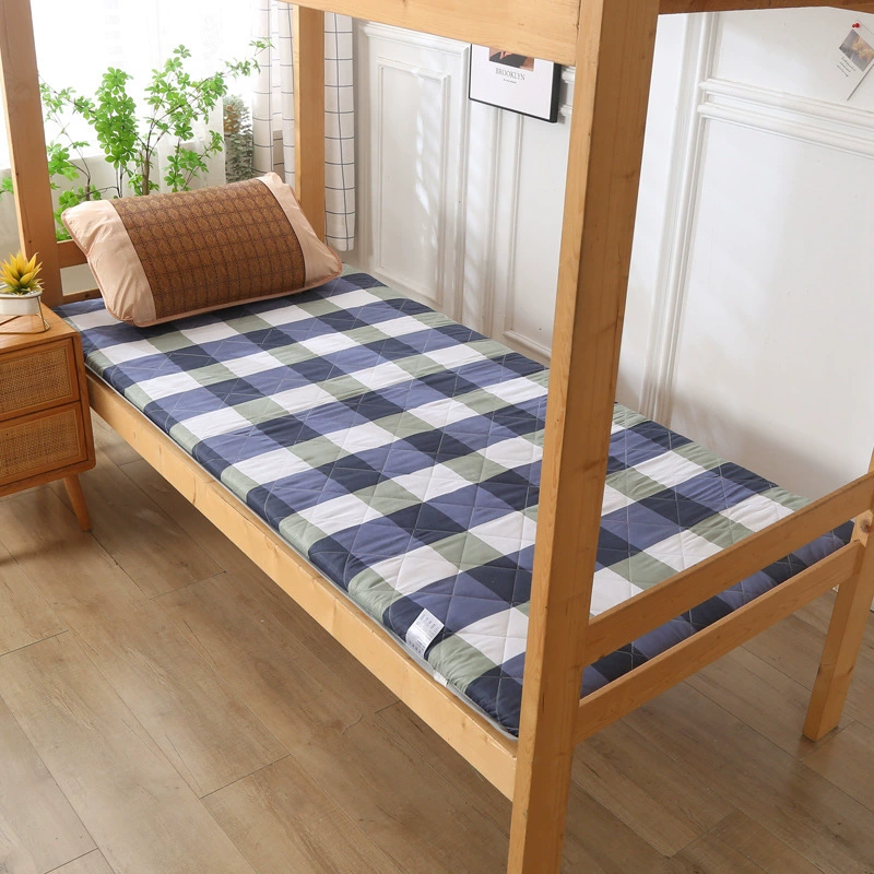 Winter mattress for elementary school students, folding duvet for home use, bedding, wholesale