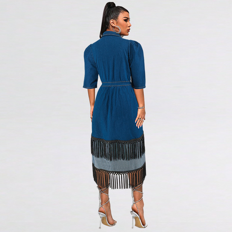 Plus size jeansklänning för kvinnor med krage och tofsar_voghion.com