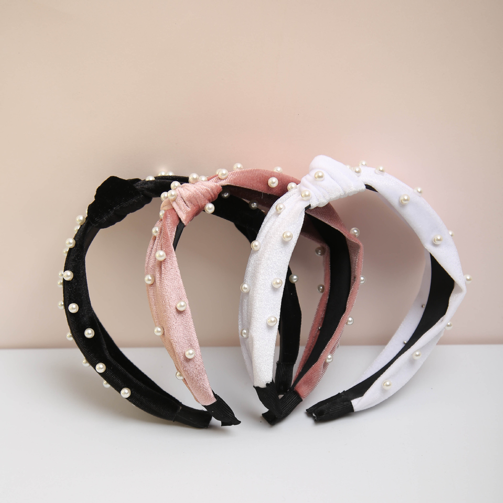 Retro Bow Knot Alloy Inlay Inlaid Pearls Hair Band 1 Piece display picture 1