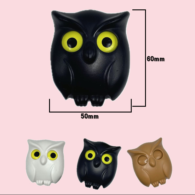 フクロウ磁気吸引漫画のキーホルダー家庭用フック冷蔵庫に壁掛けプラスチックを貼って、穴を開けない玄関にフックをつけます。