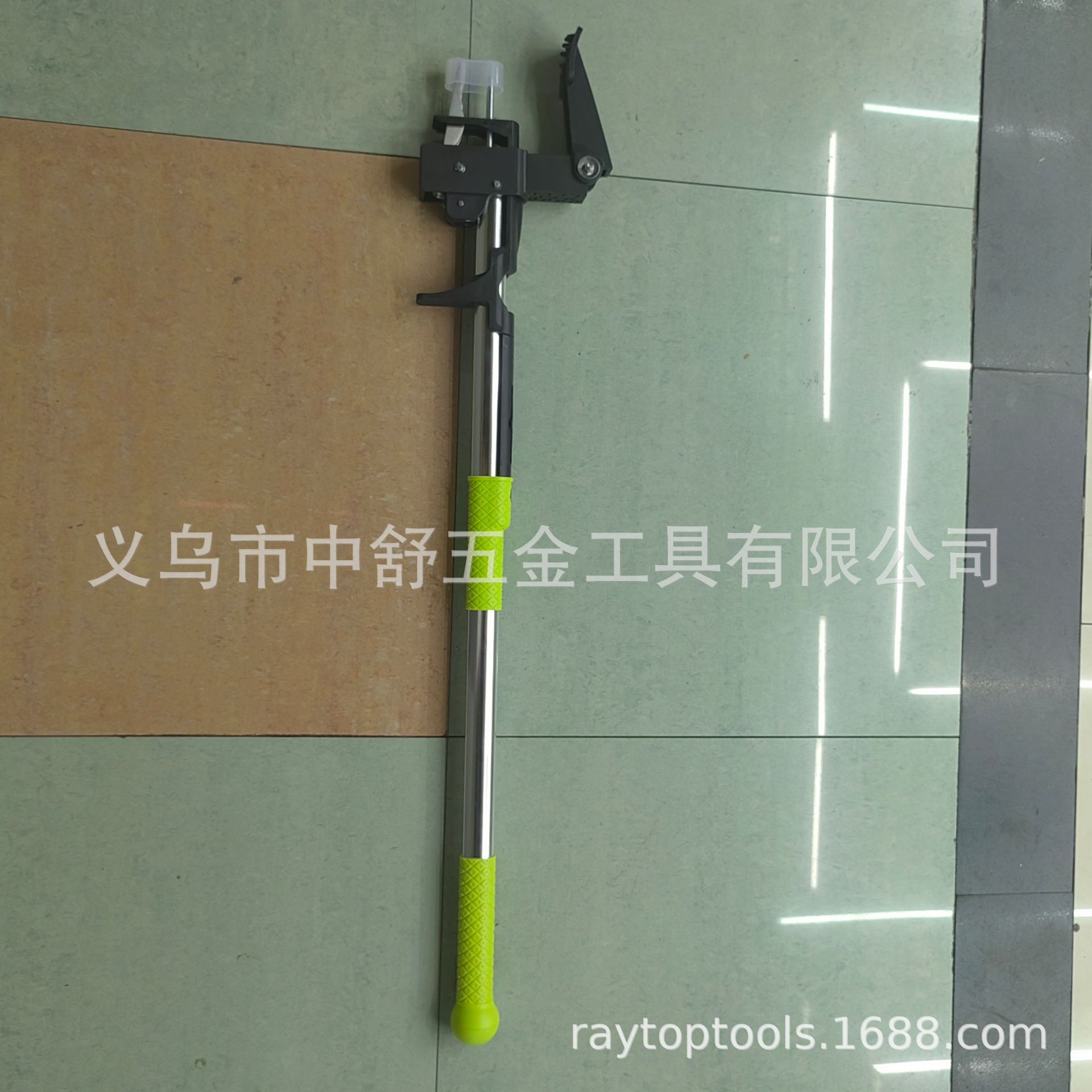 98c00cfb52a4ba1db84f1cbf01112b