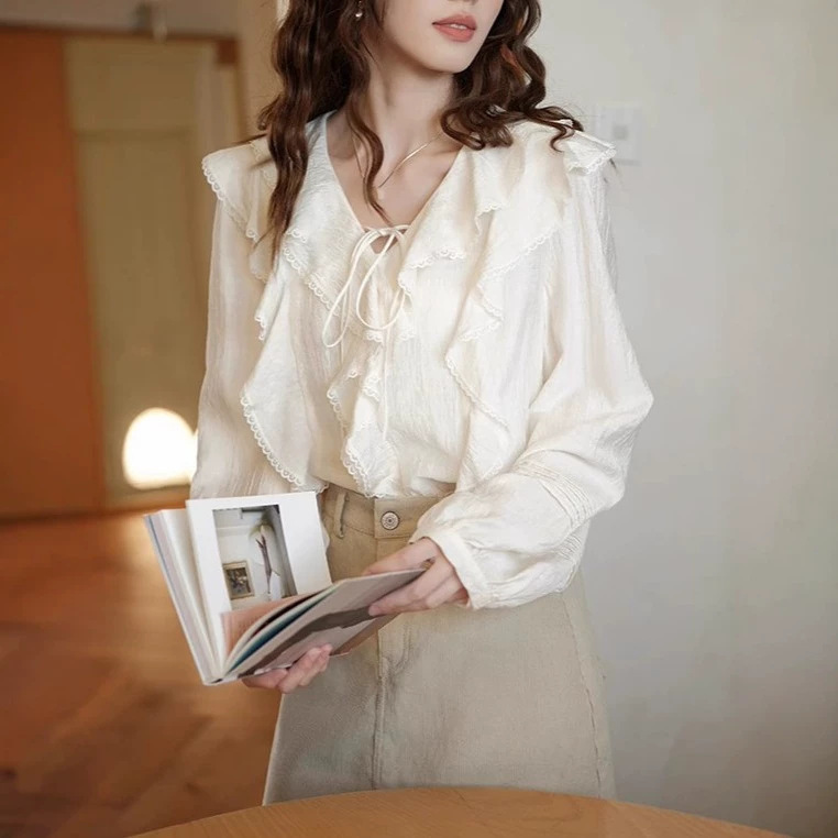 Muyiyi French-style long-sleeve women's shirt, 2026 spring collection, white, with tie, elegant and versatile, V-neck with ruffle trim Muyiyi French-style long-sleeve women's shirt, 2026 spring collection, white, with tie, elegant and versatile, V-neck with ruffle trim