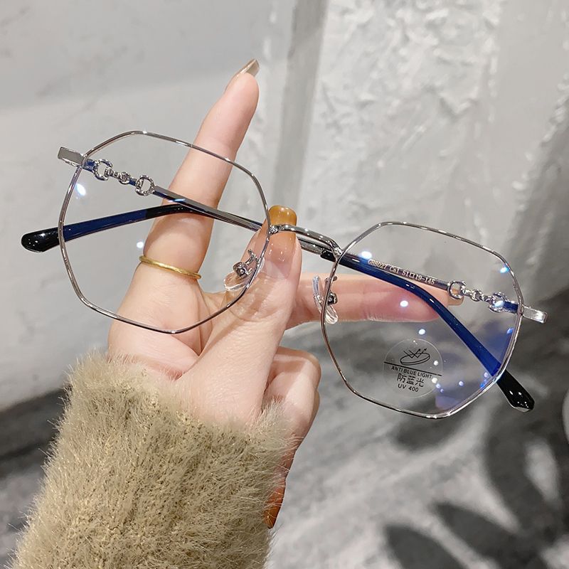 2025 Personalized Fashionable Polygonal Flat Mirror Retro Metal Frame Optical Mirror Women's Anti-Blue Light Glasses Frame