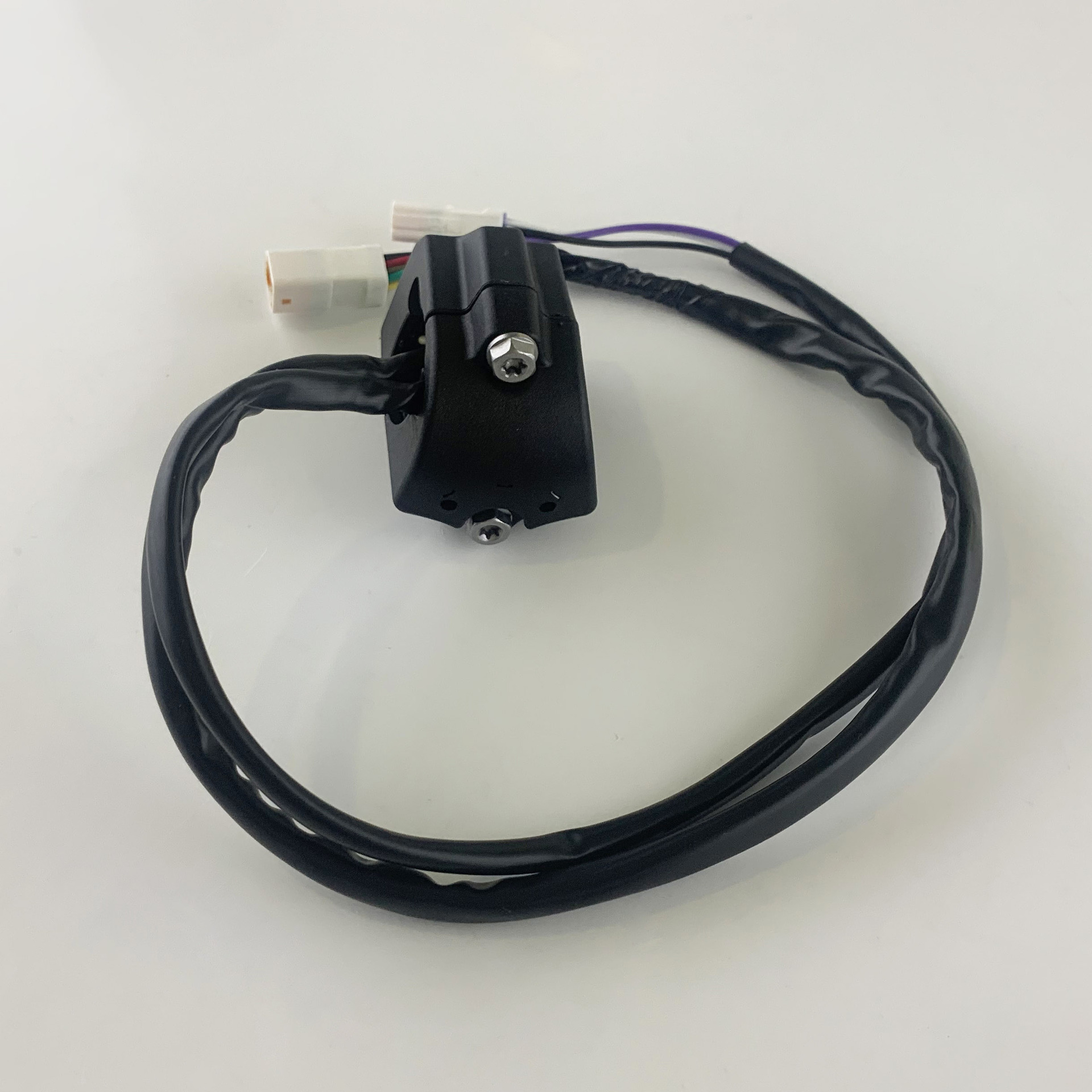 Universal Motorcycle Modification Accessories Original High and Low Beam Switch Flameout Horn Direction Left and Right Light Buttons