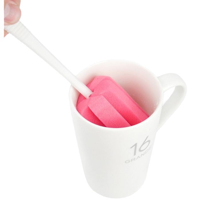 Directa de fábrica esponja Copa cepillo esponja botella de alimentación cepillo sin embalaje Copa cepillo Yiwu puerta a puerta entrega