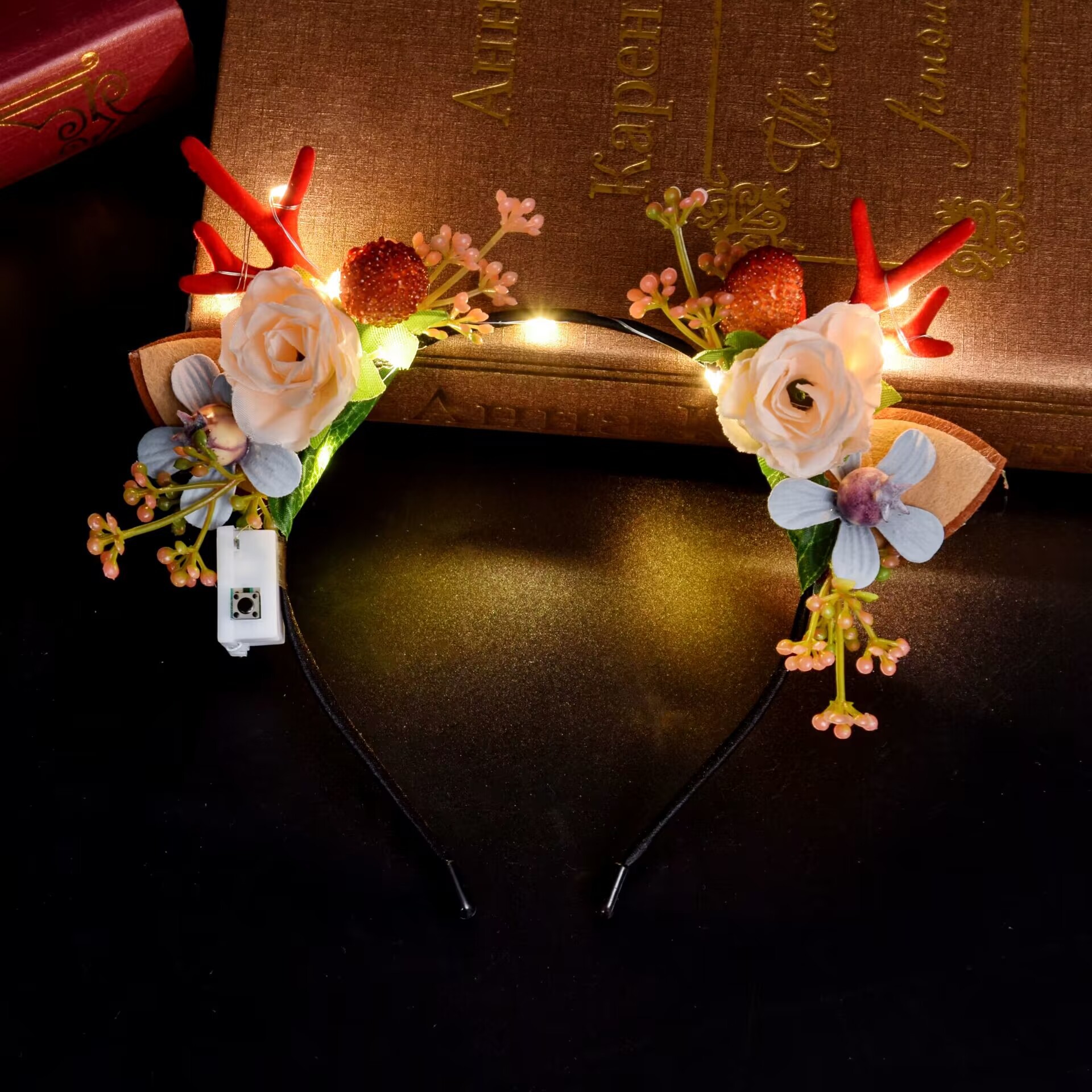 붉은 뿔 딸기 봉오리 코어 따뜻한 램프