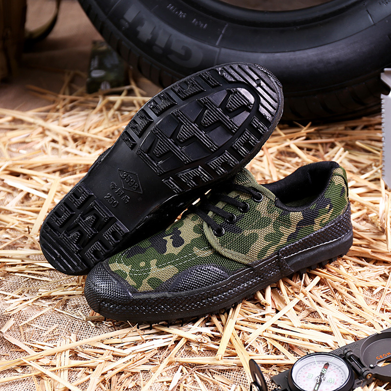 3618 Low shoe non-slip wear-resisting Rubber sole 35-45 men and women motion outdoors construction site Labor Jiefang Xie