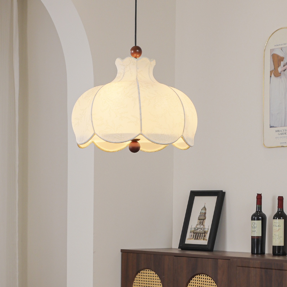Lámpara del comedor Lámpara medieval francesa tela retro creativa lámpara del dormitorio iluminación de la habitación del bar del comedor iluminación de estudio 222L
